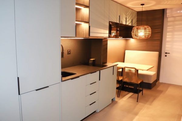 6659d52a-a412-438d-94c2-e88fb7805c3a